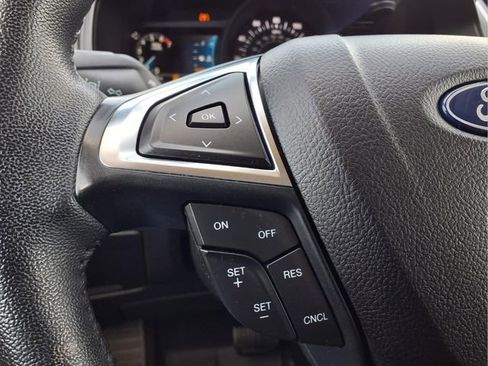 Used 2023 Ford Edge SEL w/ Sport Appearance Package image 30