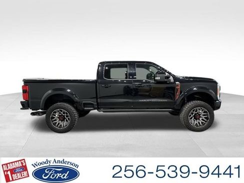 Used 2023 Ford F250 Lariat w/ Lariat Ultimate Package image 5