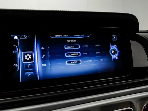 Used 2025 Mercedes-Benz G 63 AMG 4MATIC image 83