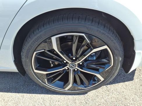 New 2026 Nissan Altima 2.5 SR FWD image 4