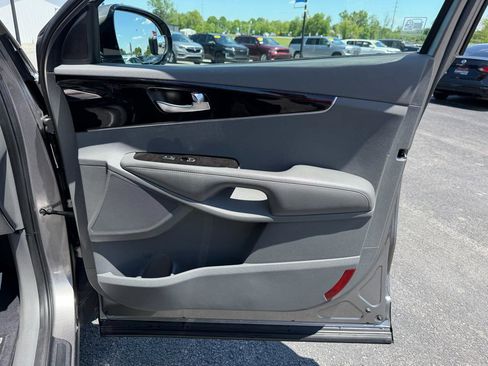 Used 2016 Kia Sorento EX AWD/4WD image 24