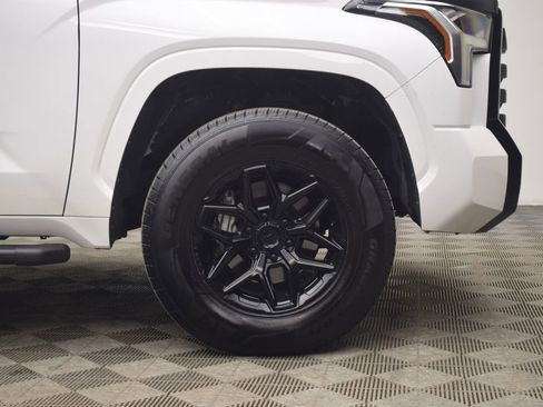 Used 2024 Toyota Tundra SR image 28