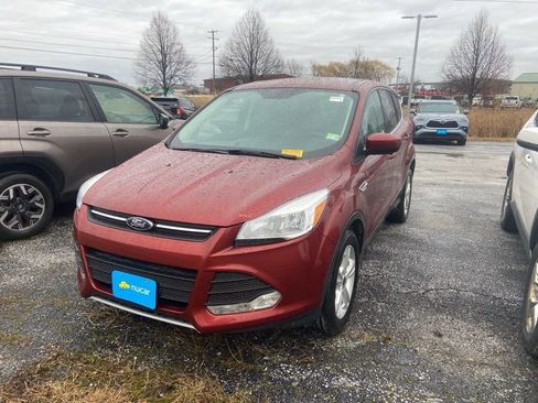 Used 2016 Ford Escape SE FWD image 3