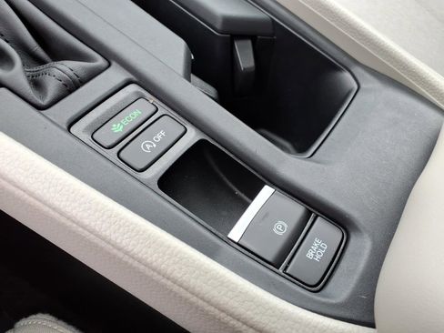 Certified 2024 Honda Accord EX image 28