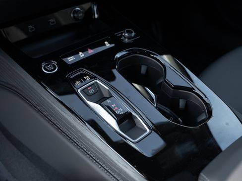 New 2025 Audi A5 2.0T Prestige image 11