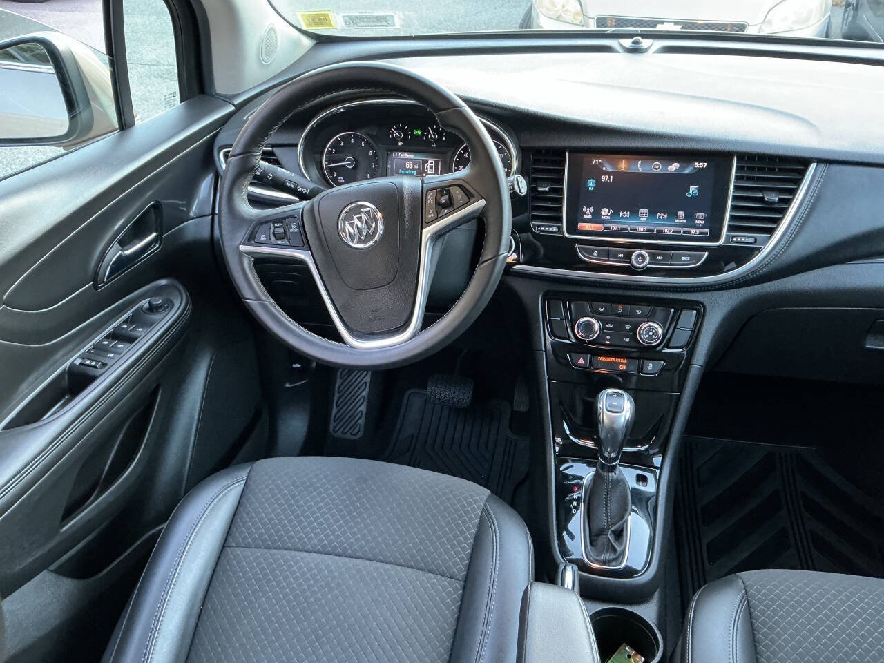 Used 2018 Buick Encore Preferred FWD image 17