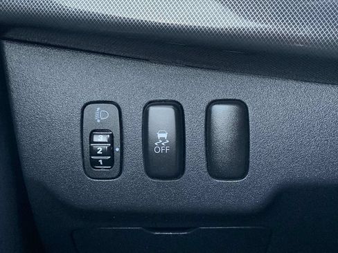 Used 2011 Mitsubishi Lancer Evolution GSR AWD/4WD image 18