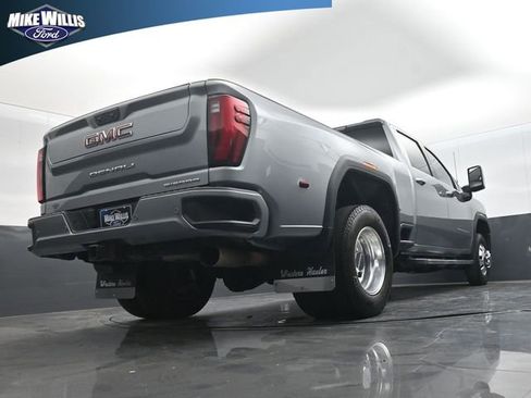 Used 2025 GMC Sierra 3500 Denali w/ Denali Reserve Package AWD/4WD image 23