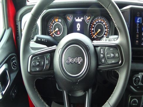 Certified 2025 Jeep Wrangler Sport S image 20