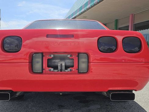Used 1996 Chevrolet Corvette Convertible RWD image 4