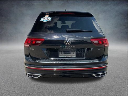 Used 2024 Volkswagen Tiguan SEL R-Line AWD/4WD image 7