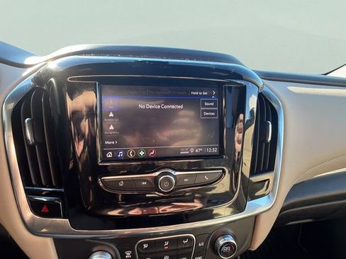 Certified 2022 Chevrolet Traverse LS image 10