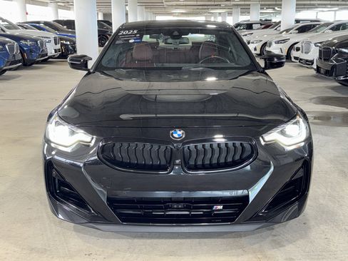 Used 2025 BMW M240i Coupe RWD image 3