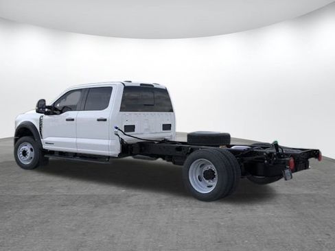 New 2026 Ford F550 4x4 Crew Cab Super Duty image 4