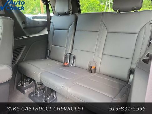 Used 2023 Chevrolet Tahoe Z71 w/ Z71 Off-Road Package AWD/4WD image 29