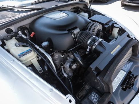 Used 2005 Chevrolet SSR w/ Preferred Equipment Group RWD image 57