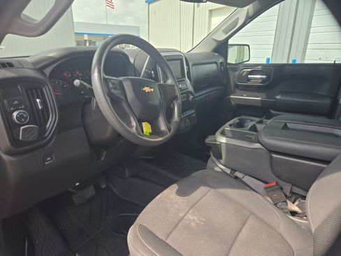 Used 2021 Chevrolet Silverado 1500 Custom RWD image 11