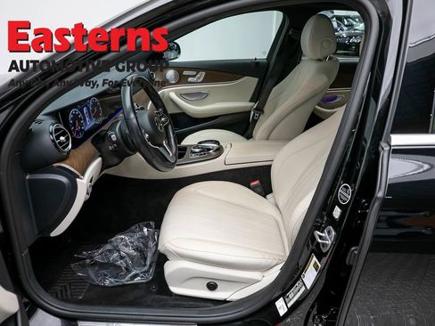 Used 2020 Mercedes-Benz E 450 4MATIC Sedan w/ Parking Assistance Package image 15