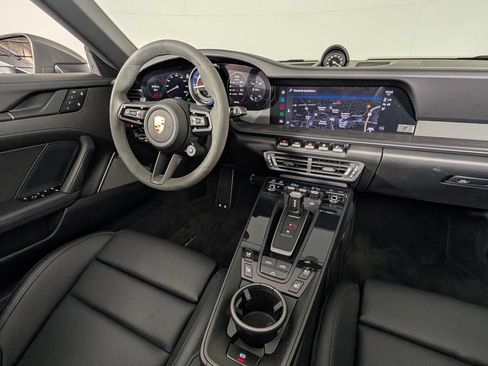 Certified 2024 Porsche 911 Carrera 4 GTS AWD/4WD image 21