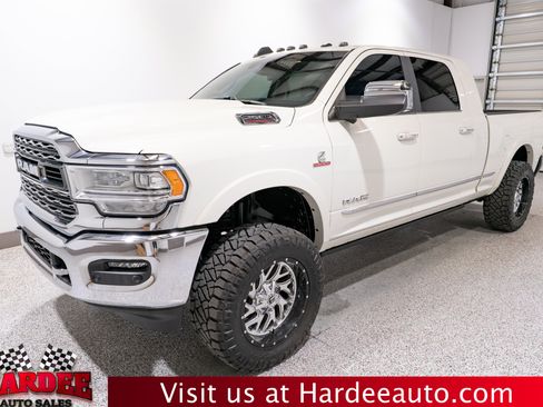 Used 2021 RAM 2500 Limited AWD/4WD image 2