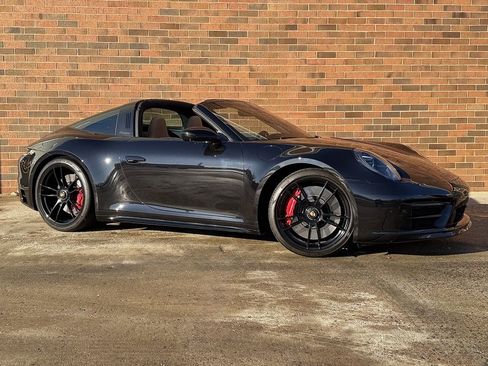 Certified 2024 Porsche 911 Targa 4 GTS image 9