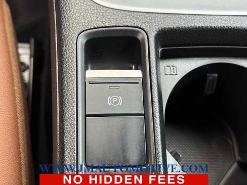 Used 2021 Audi Q3 2.0T Premium w/ Convenience Package image 33