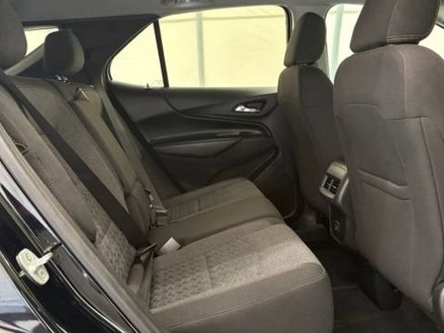 Used 2022 Chevrolet Equinox LT AWD/4WD image 25