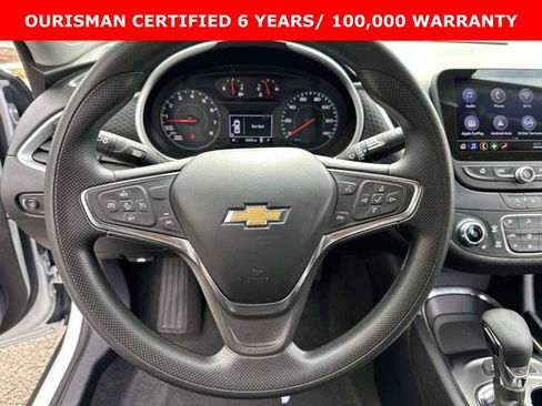Used 2024 Chevrolet Malibu LT FWD image 25