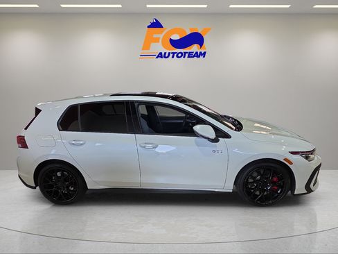 Used 2025 Volkswagen GTI SE FWD image 5