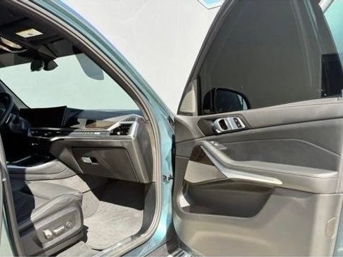 Used 2026 BMW X5 xDrive40i AWD/4WD image 21