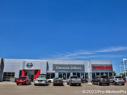 Used 2024 Nissan Rogue S AWD/4WD image 32