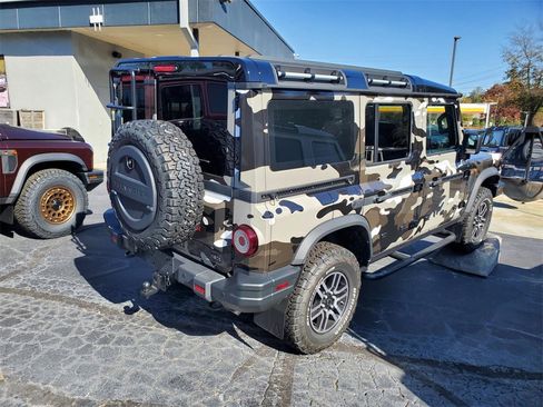 New 2025 INEOS Grenadier image 2