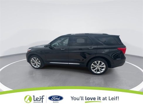 Used 2023 Ford Explorer Platinum w/ Technology Package image 7