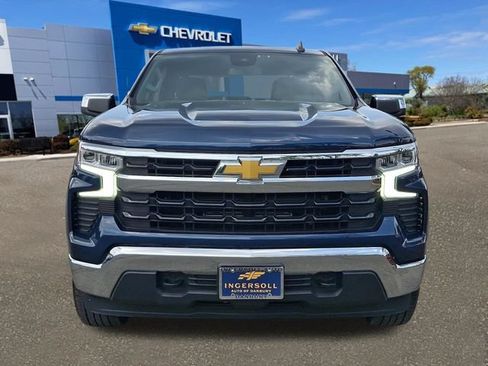 Used 2023 Chevrolet Silverado 1500 LT AWD/4WD image 24