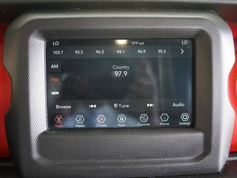 Used 2020 Jeep Gladiator Rubicon w/ Cold Weather Group image 16