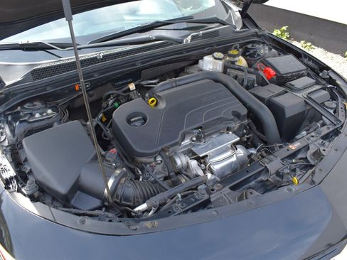 Used 2023 Chevrolet Malibu LT image 32