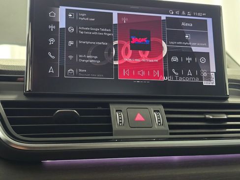 Certified 2025 Audi Q5 2.0T Premium Plus w/ Premium Plus Package image 15