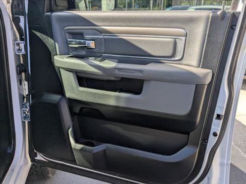 Used 2018 RAM 1500 Big Horn image 16