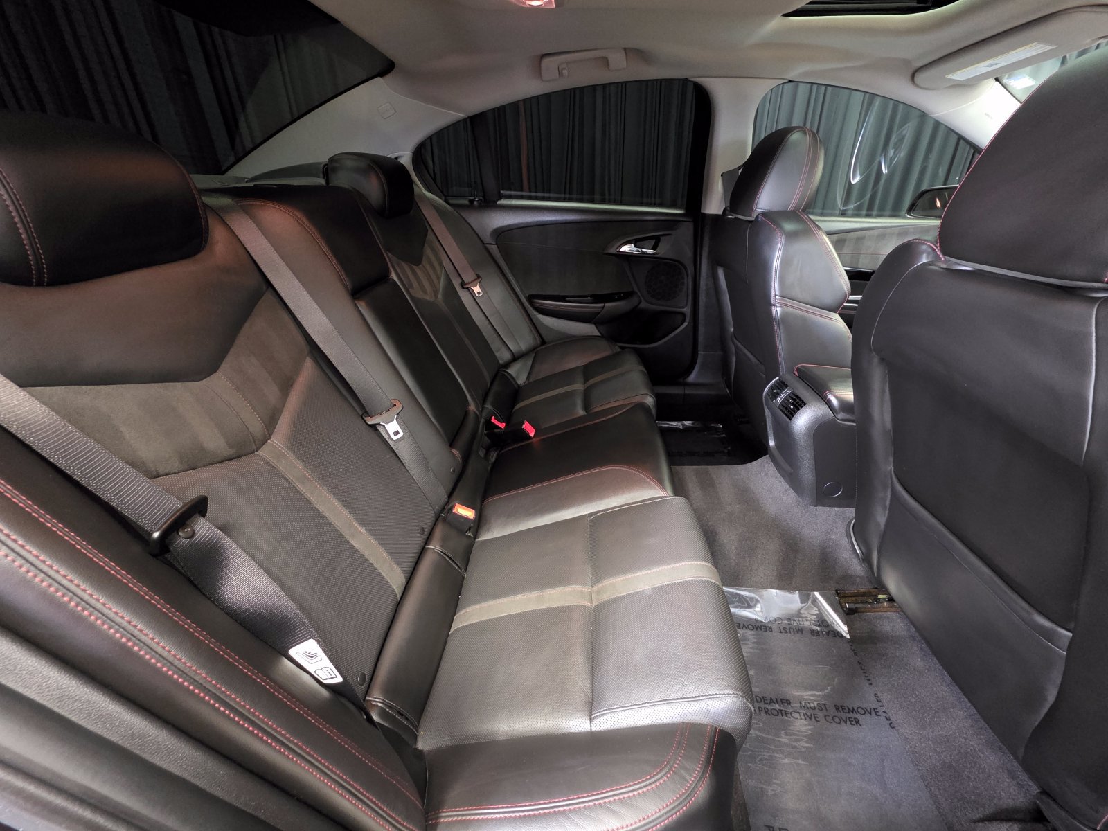 Used 2016 Chevrolet SS RWD image 39