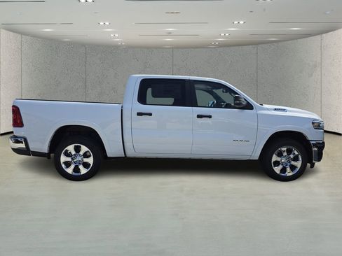New 2026 RAM 1500 Big Horn AWD/4WD image 3