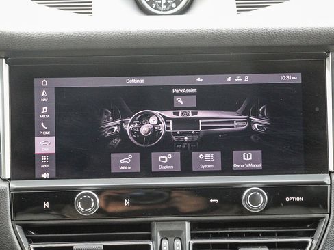 Used 2023 Porsche Macan S image 14