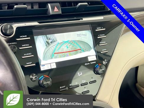 Used 2019 Toyota Camry XLE image 20