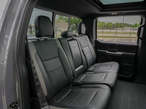 Used 2018 Ford F150 Raptor w/ Equipment Group 802A Luxury image 37