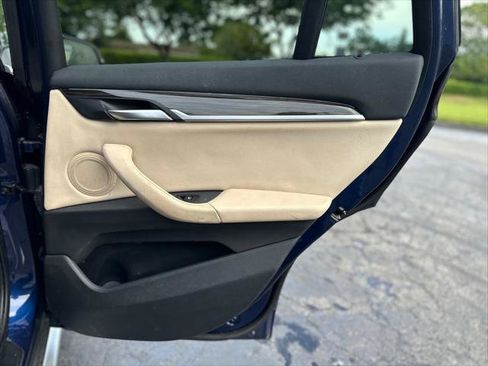 Used 2018 BMW X1 sDrive28i FWD image 18