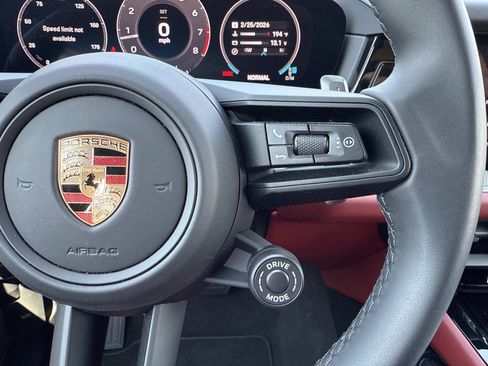 Used 2024 Porsche Cayenne S image 18