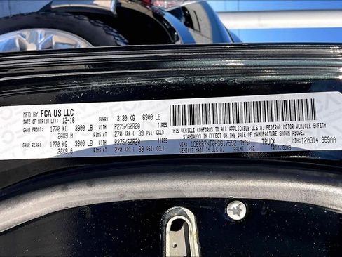 Used 2017 RAM 1500 Laramie w/ Convenience Group image 37