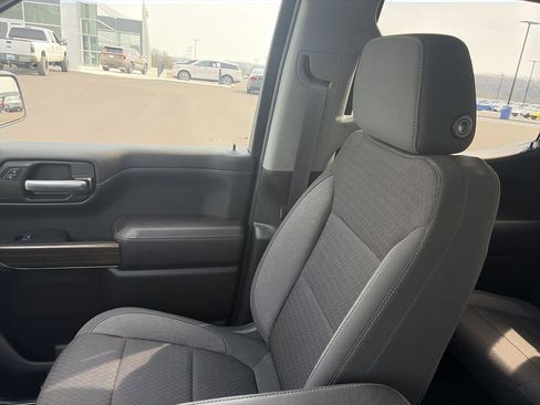 Used 2021 Chevrolet Silverado 1500 LT image 22