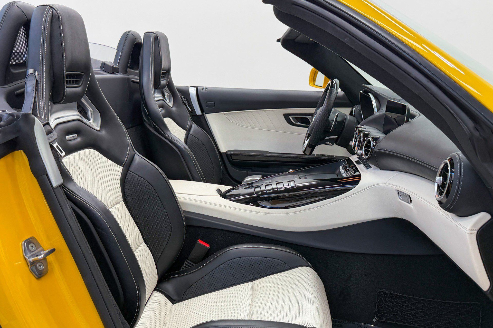 Used 2020 Mercedes-Benz AMG GT C image 23