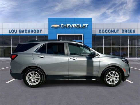 Used 2023 Chevrolet Equinox LT image 9