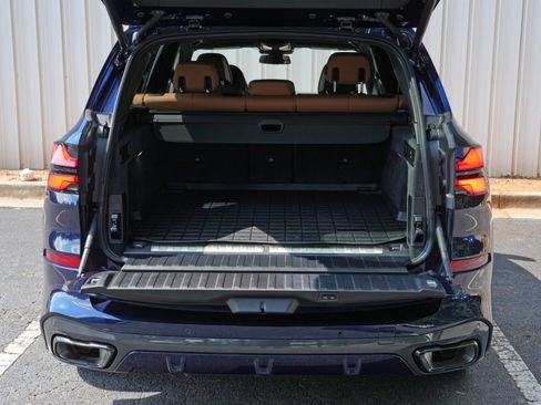Used 2026 BMW X5 xDrive50e w/ M Sport Package AWD/4WD image 10